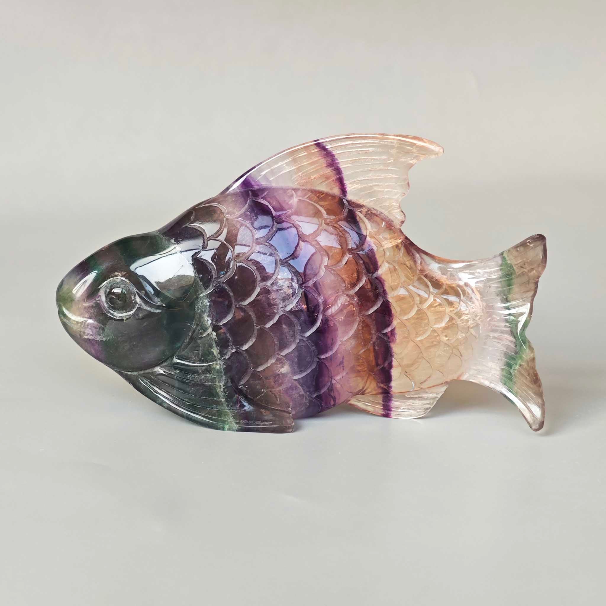 05d9efbcfb31eefcc448f5666a4260ab-1 Rainbow Fluorite Fish Carving 6# 5.4inch ( 3.5x8.5x13.5cm) A+