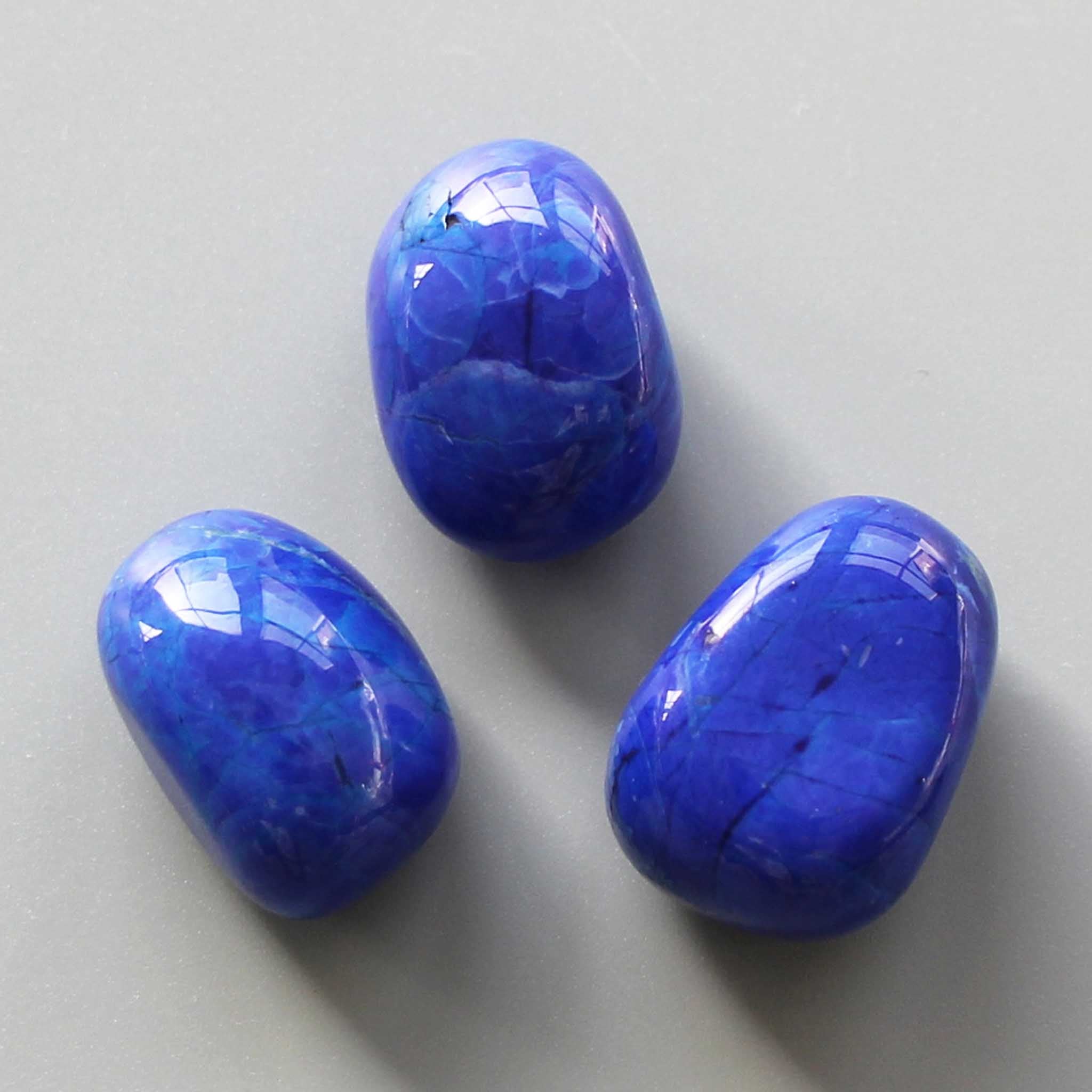 09250e5e58638c605871f15ac32baef6-1 Howlite Dyed Lapis Color Tumble Stone 1 inch (2-3cm) A