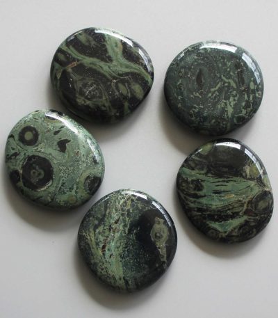 Kambaba Jasper Smooth Stone 1.6 inch (0.8-1 x 3.5-4.5cm) A