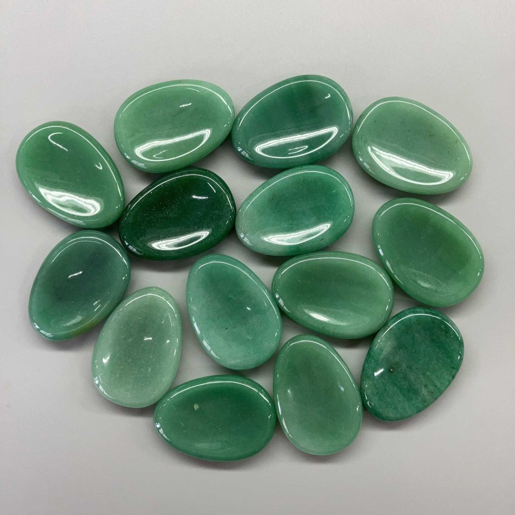 Green Aventurine Thumb Stone 2 inch (1 x 3.5 x 5cm) A