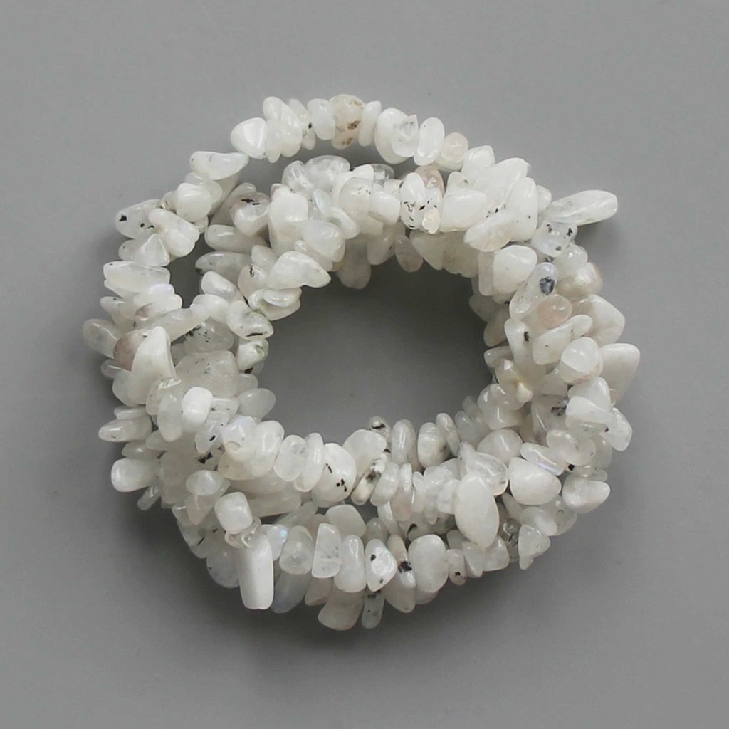 Moonstone With Spark Blue Color Chips Bracelet 4/8mm A