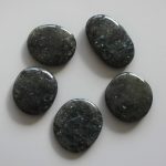 Mirco Labradorite Smooth Stone 1.6 inch (0.8-1 x 3.5-4.5cm) A