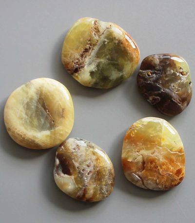 Yellow Opal Smooth Stone 1.6 inch (0.8-1 x 3.5-4.5cm) A/B