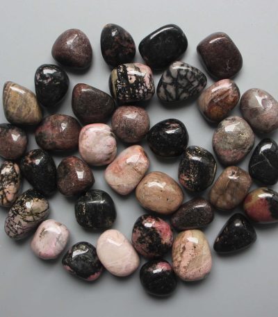 Rhodonite Tumble Stone 1 inch (2-3cm) B