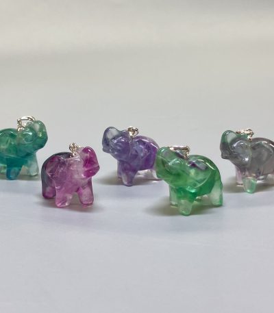 Rainbow Fluorite Elephant P Pendant With Silver 18/22mm A/A+