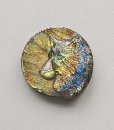 Labradorite Wolf Head 8/10x40/42mm AA