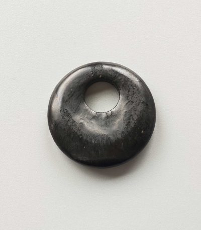 Shungite Round A go go 1.3 inch (0.7 x 3.3cm) A
