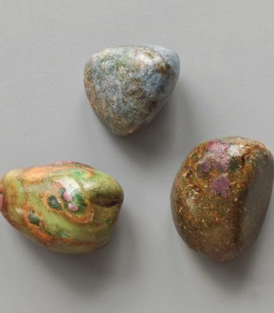 Ruby Fuchsite Tumble Stone 1 inch (2-3cm) A/B