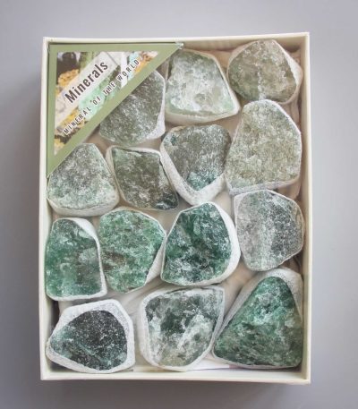 Green Strawberry Quartz Rough Box Set 40x135x175mm A
