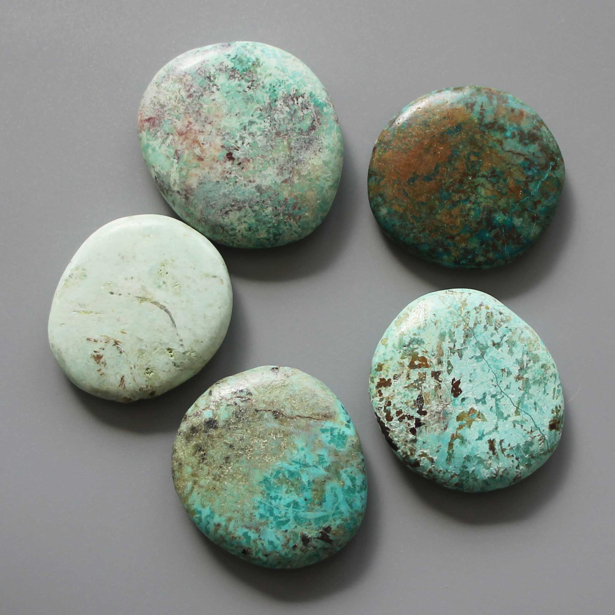 4b7409799b254c7b58222118170816e0-1 Chrysocolla Turquoise Smooth Stone 1.6 inch (0.8-1 x 3.5-4.5cm) A/B
