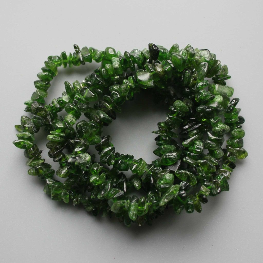 Diopside Chips Bracelet 4/8mm A+/AA