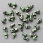 China Jade Green Spot Mushroom 0.8 inch 2cm A