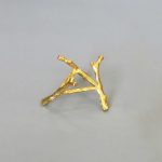 (Stone TBC) Gold Color Metal Tree Shape Stand 3x6cm (Grade TBC)
