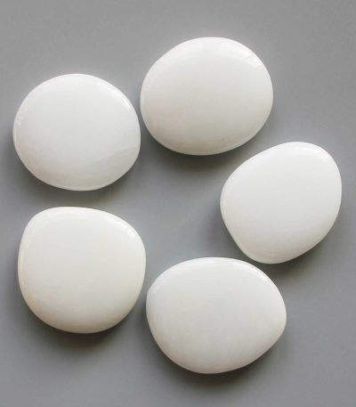 White Jade Smooth Stone 1.6 inch (0.8-1 x 3.5-4.5cm) A