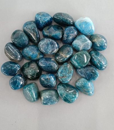 Blue Apatite Tumble Stone 20/30mm A