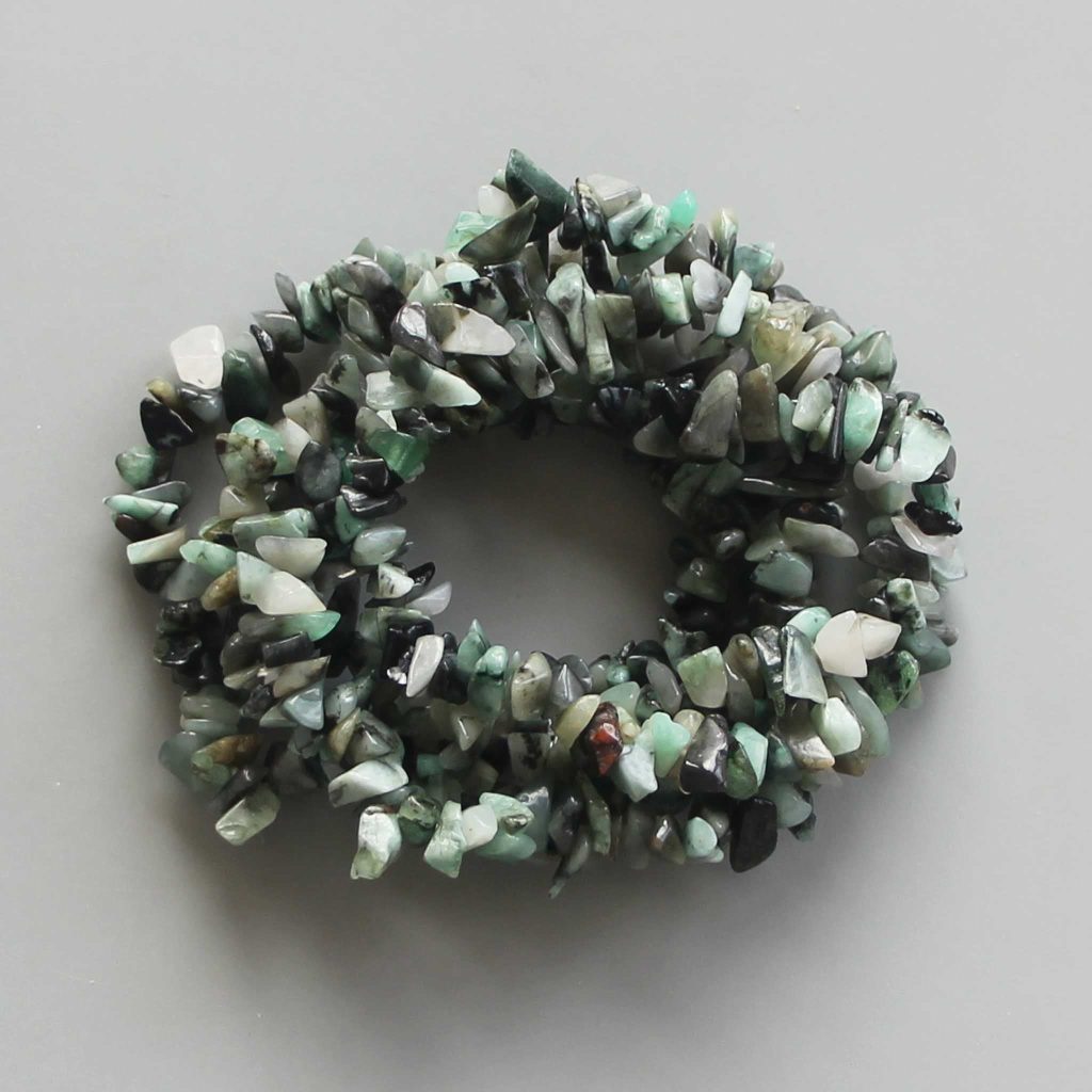 Emerald Chips Bracelet 4/8mm A/B