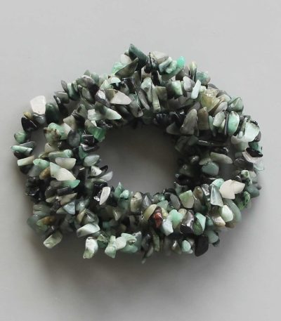 Emerald Chips Bracelet 4/8mm A/B