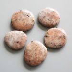 Red Spot Jasper Ch Smooth Stone 1.6 inch (0.8-1 x 3.5-4.5cm) A/B
