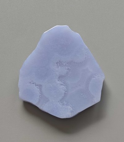 Blue Lace Agate Natural Edge Slab 1.6-3.1 inch (0.9 x 4-8cm) A+