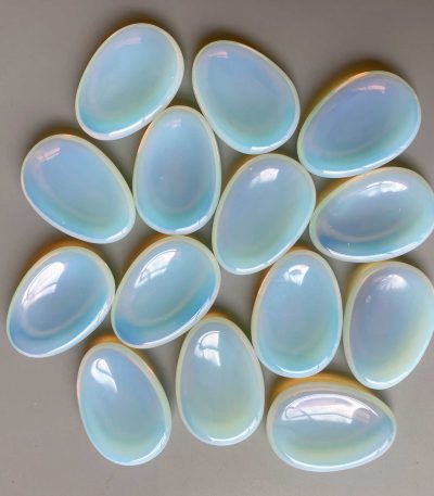 Opalite Thumb Stone 2 inch (1 x 3.5 x 5cm) A/A+