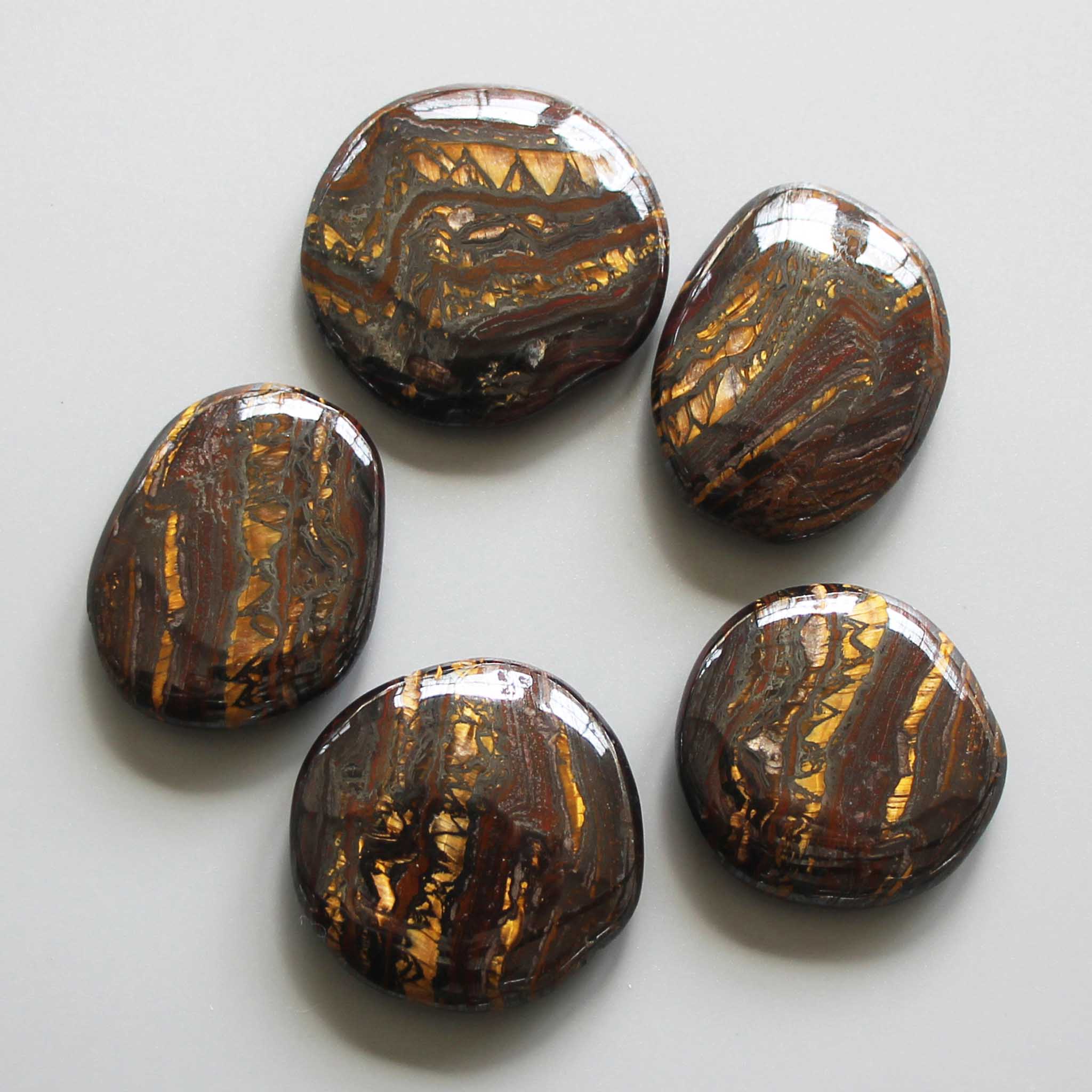 7b59af177c095e0a628dc270f50da61f-1 Tiger Iron Australia Smooth Stone 1.6 inch (0.8-1 x 3.5-4.5cm) A+/AA