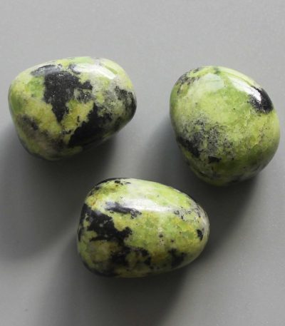 Chrysoprase China Tumble Stone 1 inch (2-3cm) A