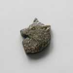 Golden Obsidian Wolf head 10x32x38mm A+