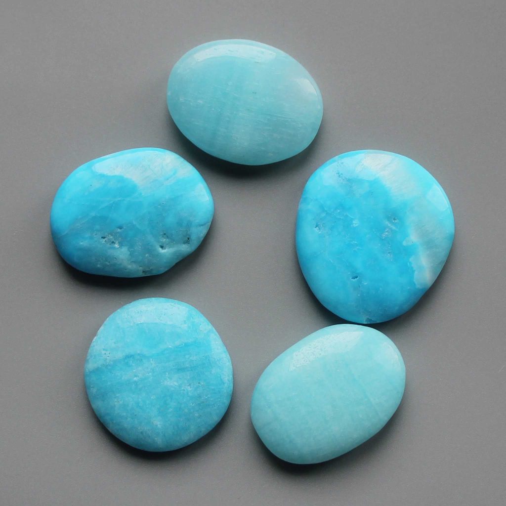 Aragonite Blue China Dyed Smooth Stone 1.6 inch (0.8-1 x 3.5-4.5cm) A