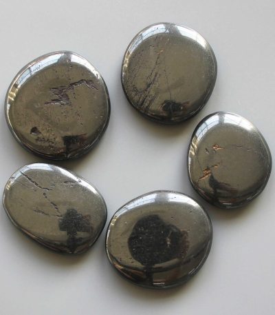 Hematite Smooth Stone 1.6 inch (0.8-1 x 3.5-4.5cm) A/B