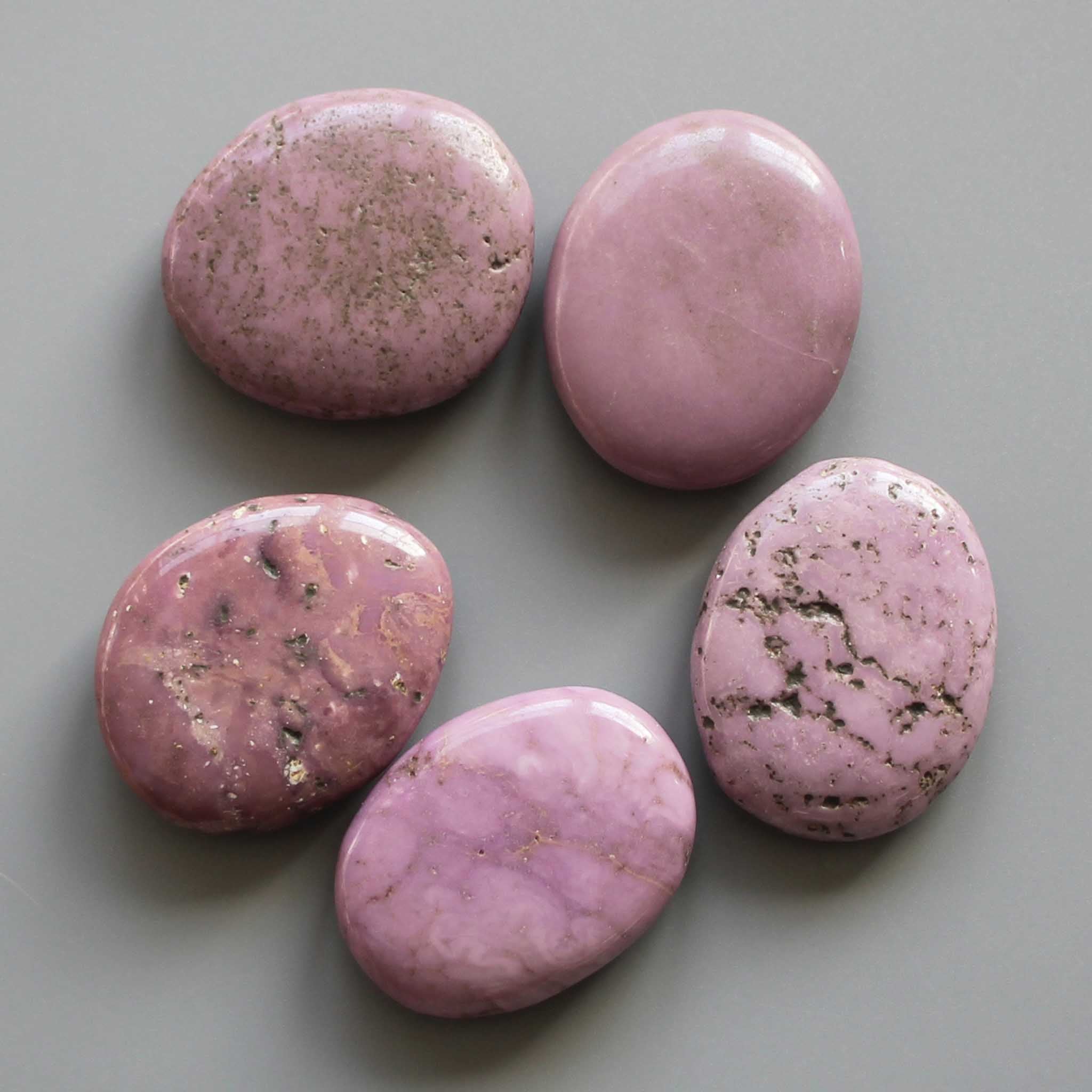 8a14efe8d71164ef1df70c8e8e1999f3-1 Phosphosiderite Smooth Stone 1.6 inch (0.8-1 x 3.5-4.5cm) A