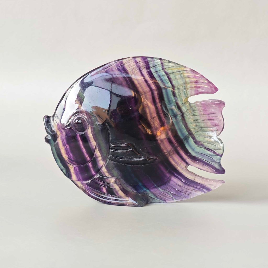 Blue Purple Rainbow Fluorite Fish Carving 5# 4.2inch ( 2.2x8.5x10.5cm) AA