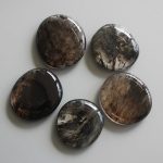 Black Obsidian Man Made Smooth Stone 1.6 inch (0.8-1 x 3.5-4.5cm) A