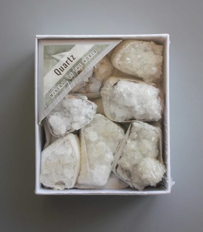 Crystal Amulet Geodes Box Set Box Size 40×80×100mm A/B