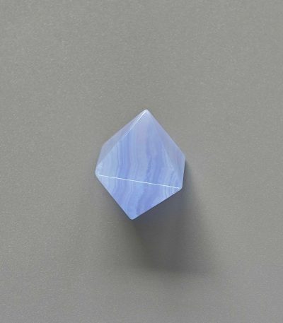 Blue Lace Agate Octahedron FOD 0.9 inch (2.2-2.5cm) A+/AA