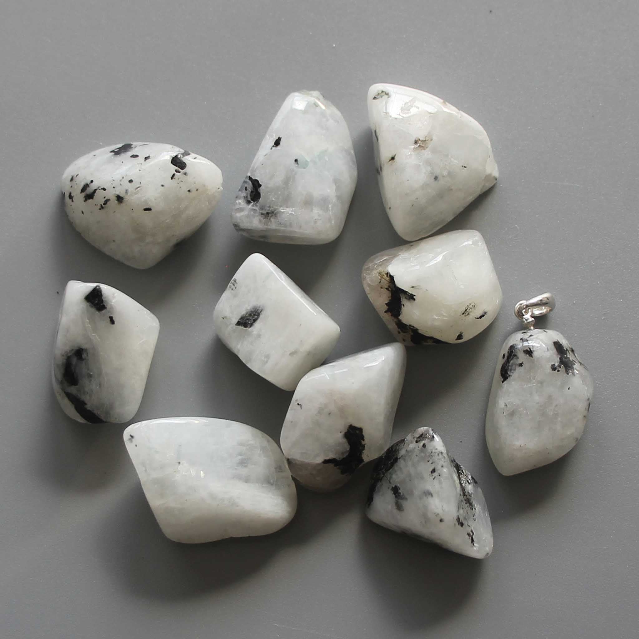 93c6c6cad13d3f1e6de234fb2c10ae11-1 Moonstone With Spark Blue Color Free Form Tumble Pendant With Silver 18-25mm A
