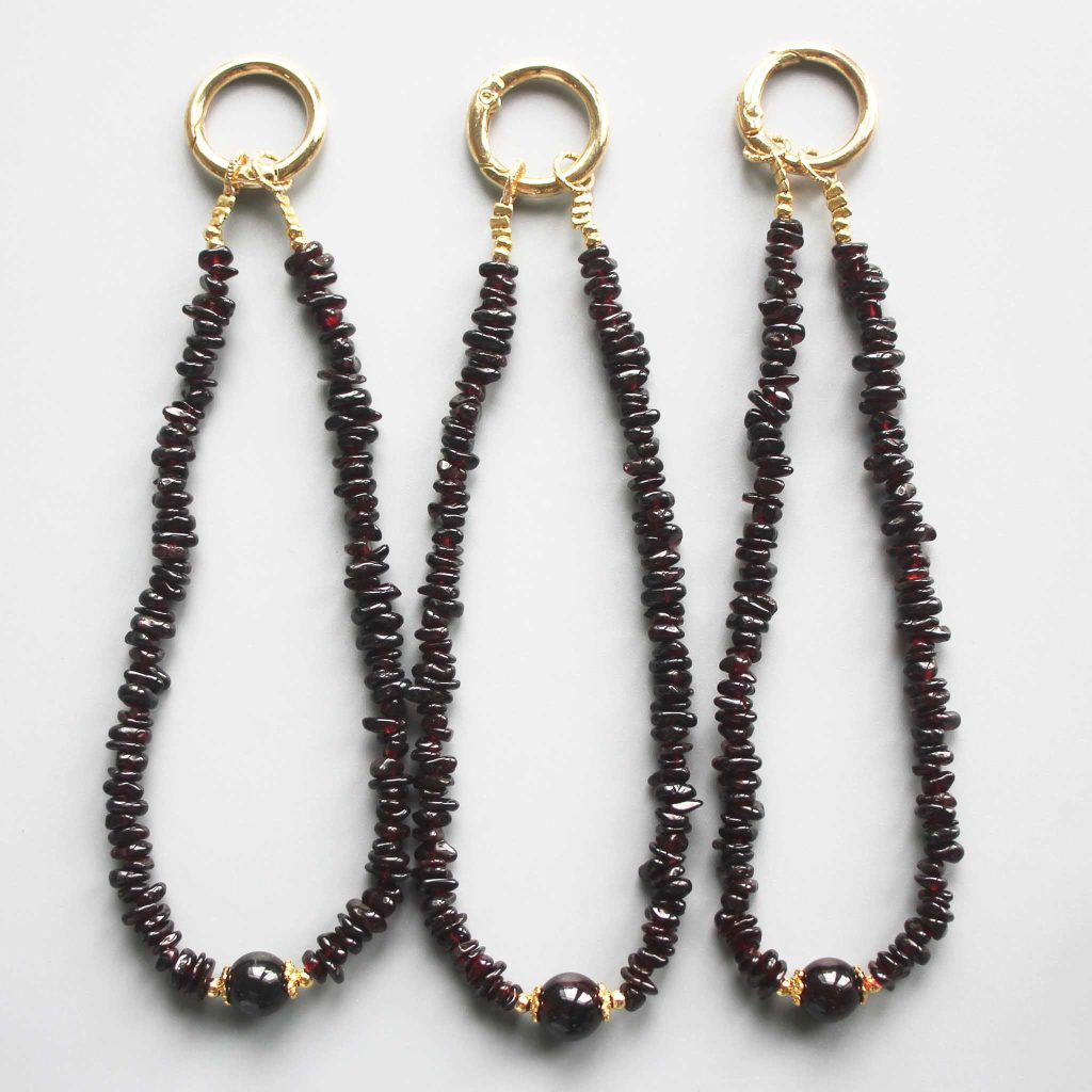 Garnet Chips Phone Cord 4/8mm A/A+