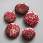 Thulite Smooth Stone 1.6 inch (0.9 x 4cm) A/A+