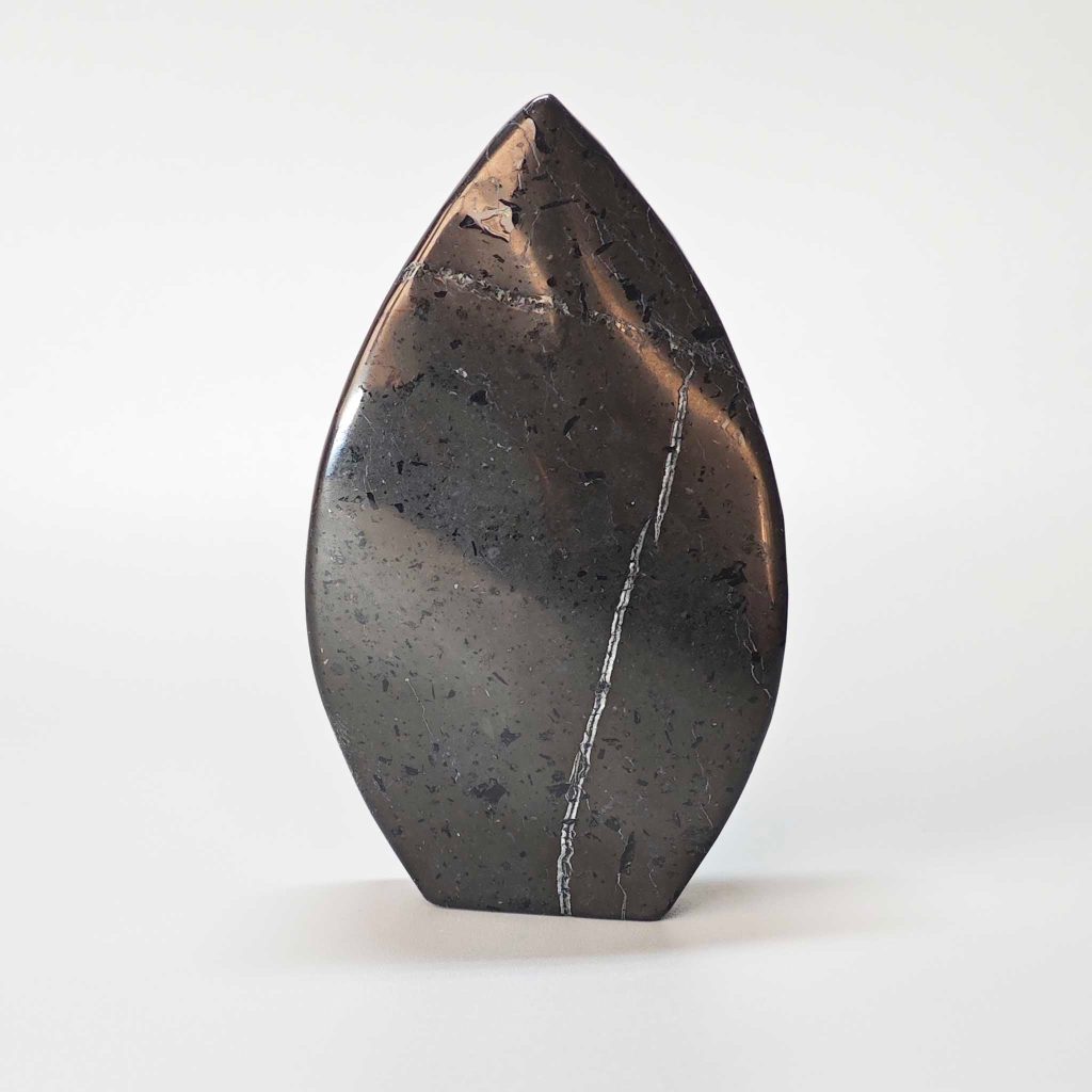 Shungite Flat-bottomed Thin Twisted Stone 3.2 inch (2.2 x 4.6 x 8cm) A