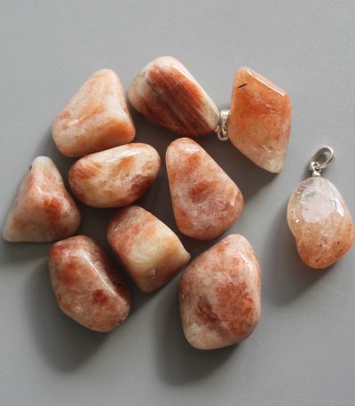 Sun Stone Free Form Tumble Pendant With Silver 18-25mm A+/AA