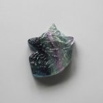 Rainbow Fluorite Wolf head 10x32x38mm A+