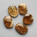 Aragonite Smooth Stone 1.6 inch (0.8-1 x 3.5-4.5cm) A