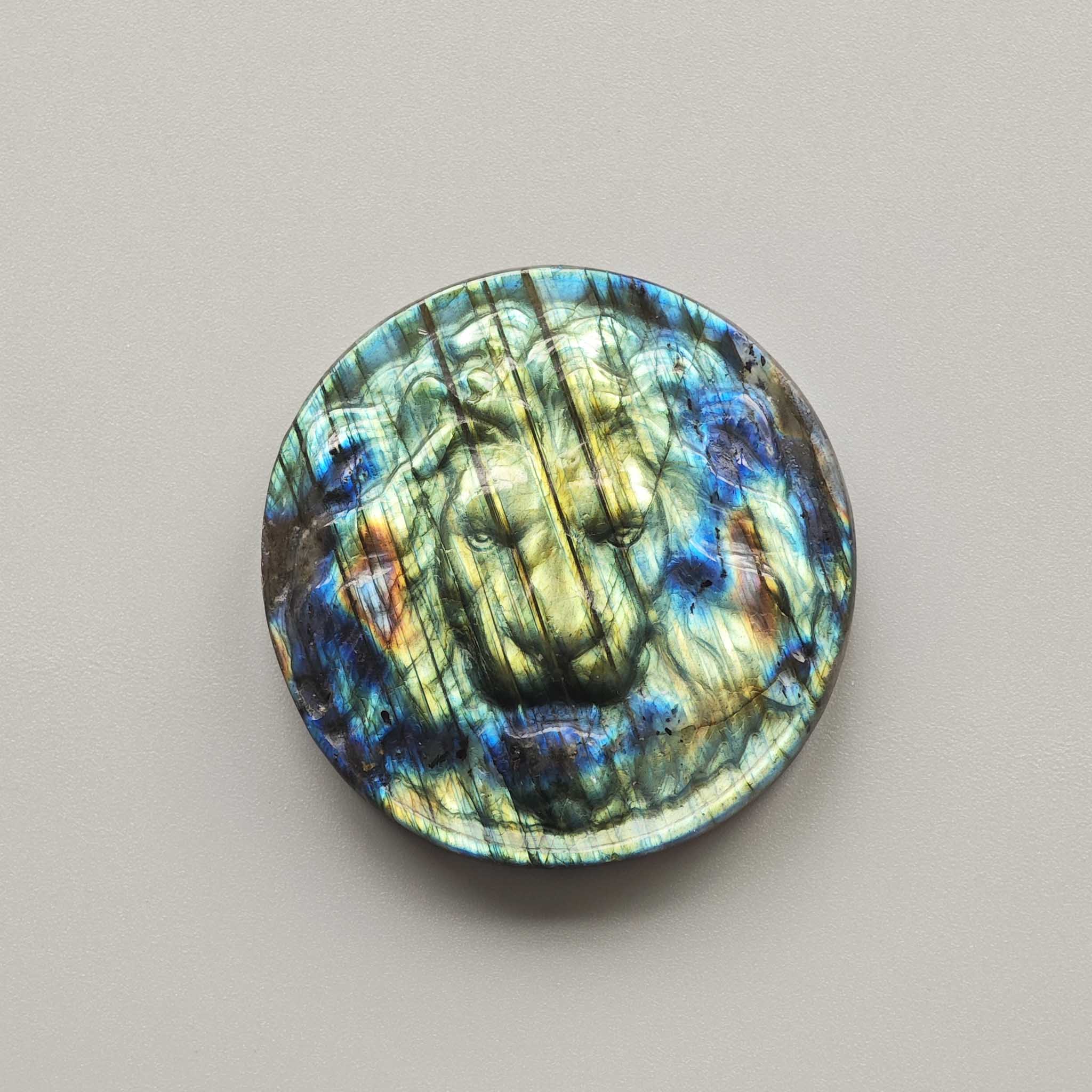 b08111d03f5a3164be24d3d6ac44f6cd-1 Labradorite Lion 10x50mm AA