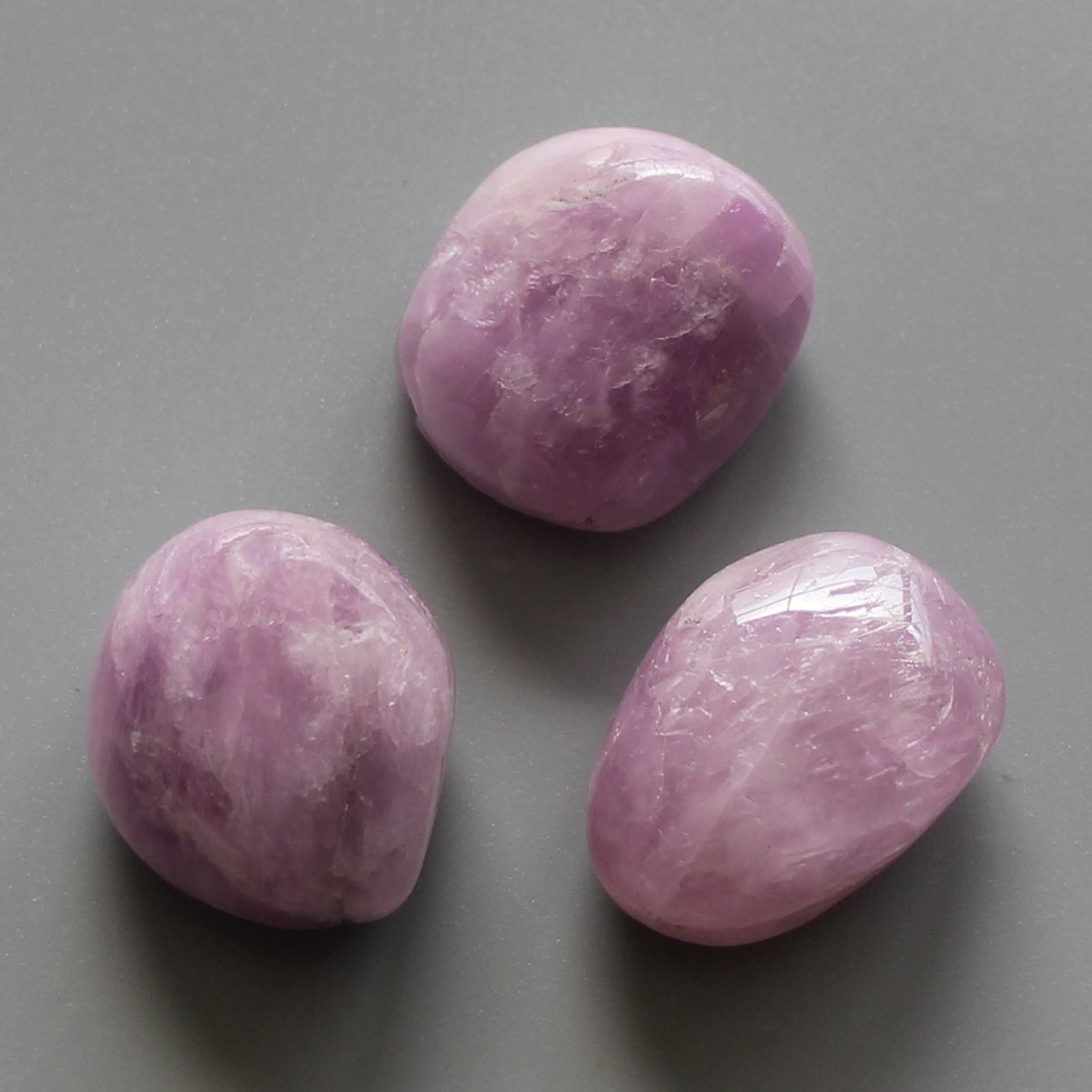 b307ca5d9167e6e1bb71f4bae1728fa3-1 Kunzite Tumble Stone 1 inch (2-3cm) AA