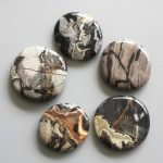 Silver Leaf Jasper Smooth Stone 1.6 inch (0.8-1 x 3.5-4.5cm) A
