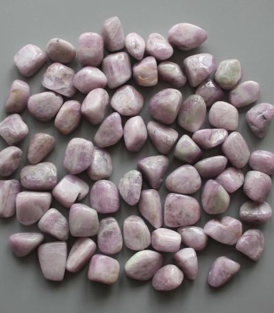 Kunzite Tumble Stone 1 inch (2-3cm) A