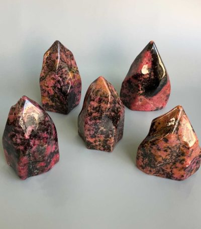 Rhodonite Concave & Caving Sculpture 250-500g/pc A