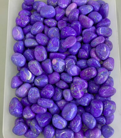 Howlite Dyed Purple Color Tumble Stone 1 inch (2-3cm) A