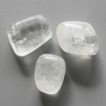 White Calcite Tumble Stone 1 inch (2-3cm) A