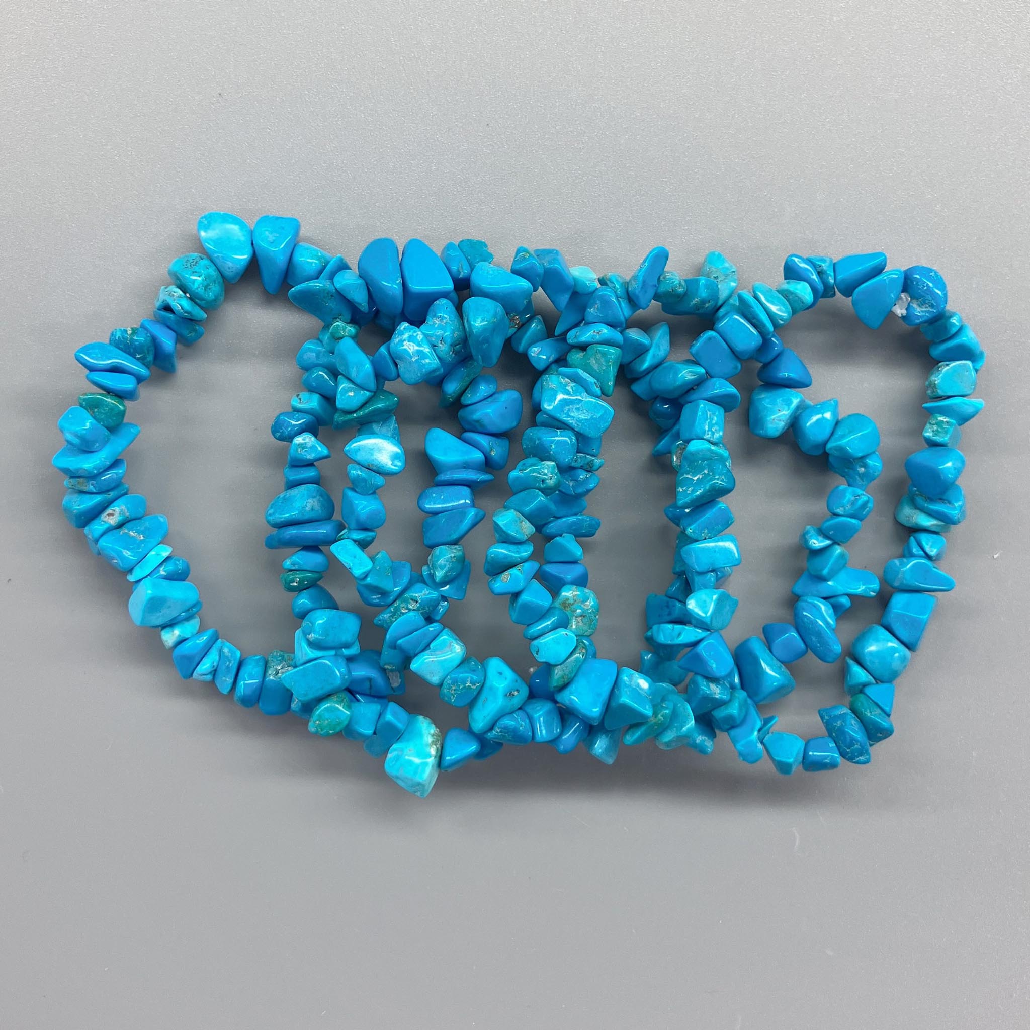 c37af683629f66b4c975919c3b13b4cf_d831c6e0-8a7c-4df4-b8a0-10466609df2a Howlite Dyed Blue Color Chips Bracelet 4/8mm A