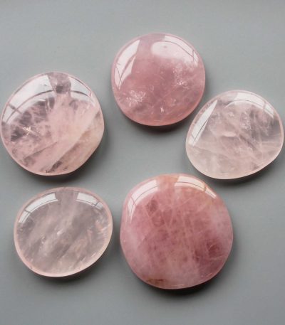 Rose Quartz Smooth Stone 1.6 inch (0.8-1 x 3.5-4.5cm) A/A+